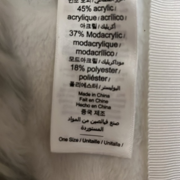 PB Teen Robe - Picture 3 of 4